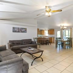 1174 COZY (2 STORY)