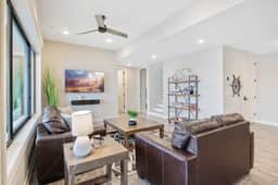 68 LYNNS CT  1