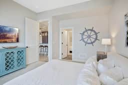 68 LYNNS CT  1