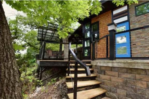 4426 BEACH (SHACK) - Image 1
