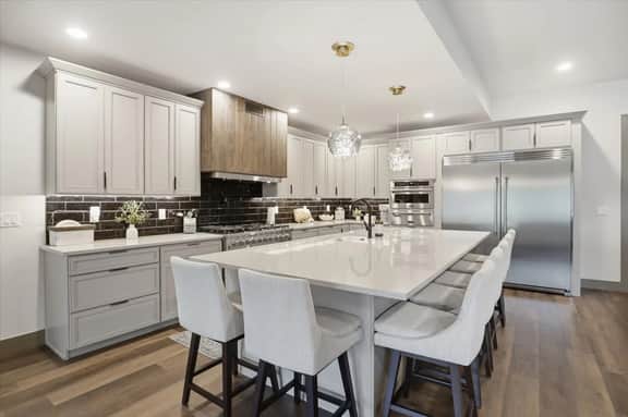 1200 LAS CAMPANAS - Image 3