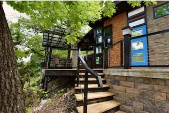 4426 BEACH (SHACK)